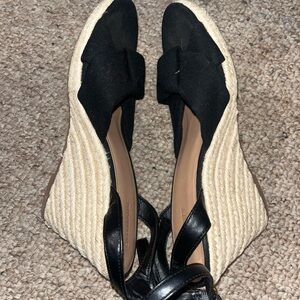 Old Navy Black Espadrille Wedges